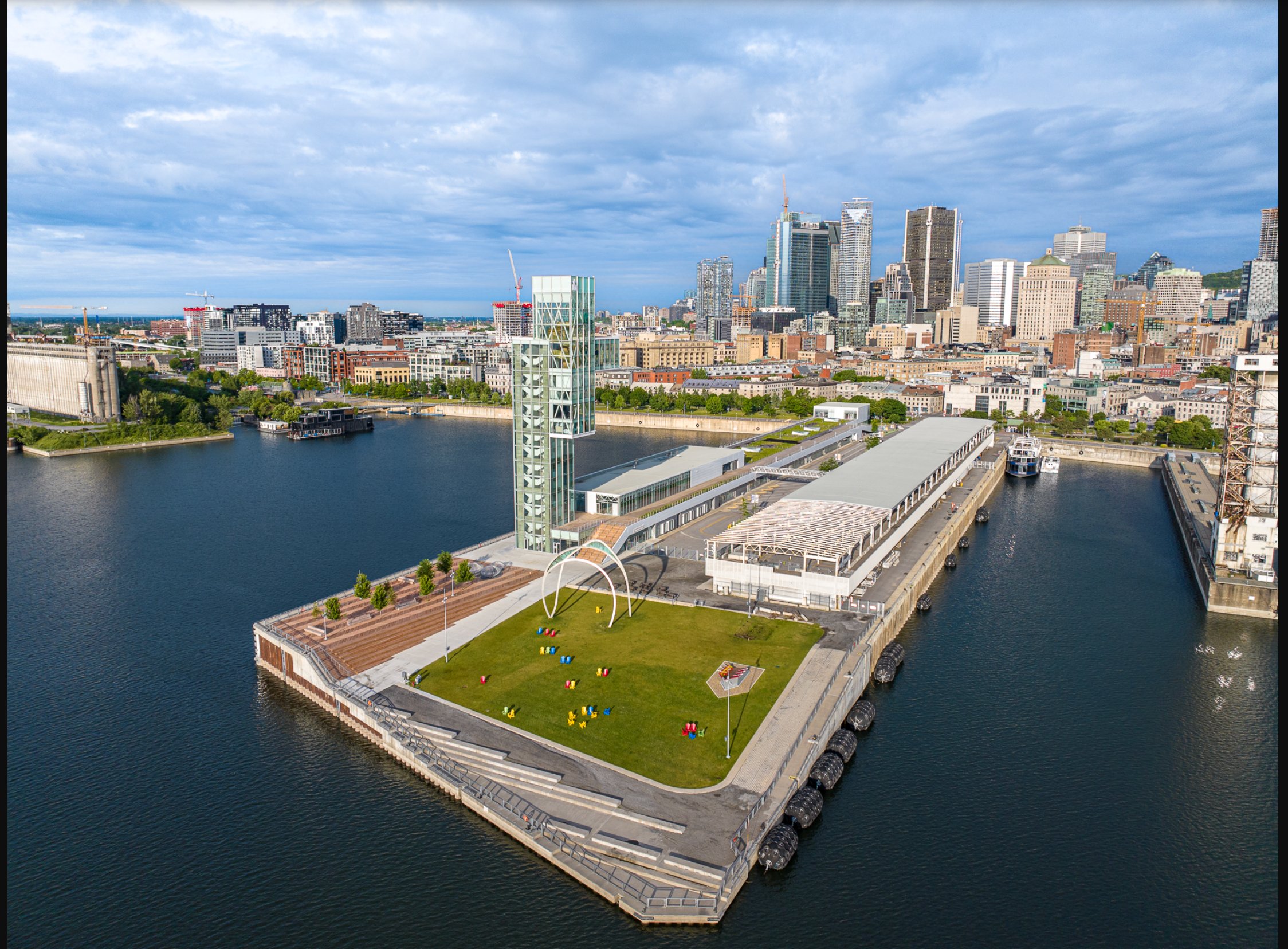 Commencement Square Old Port Montreal